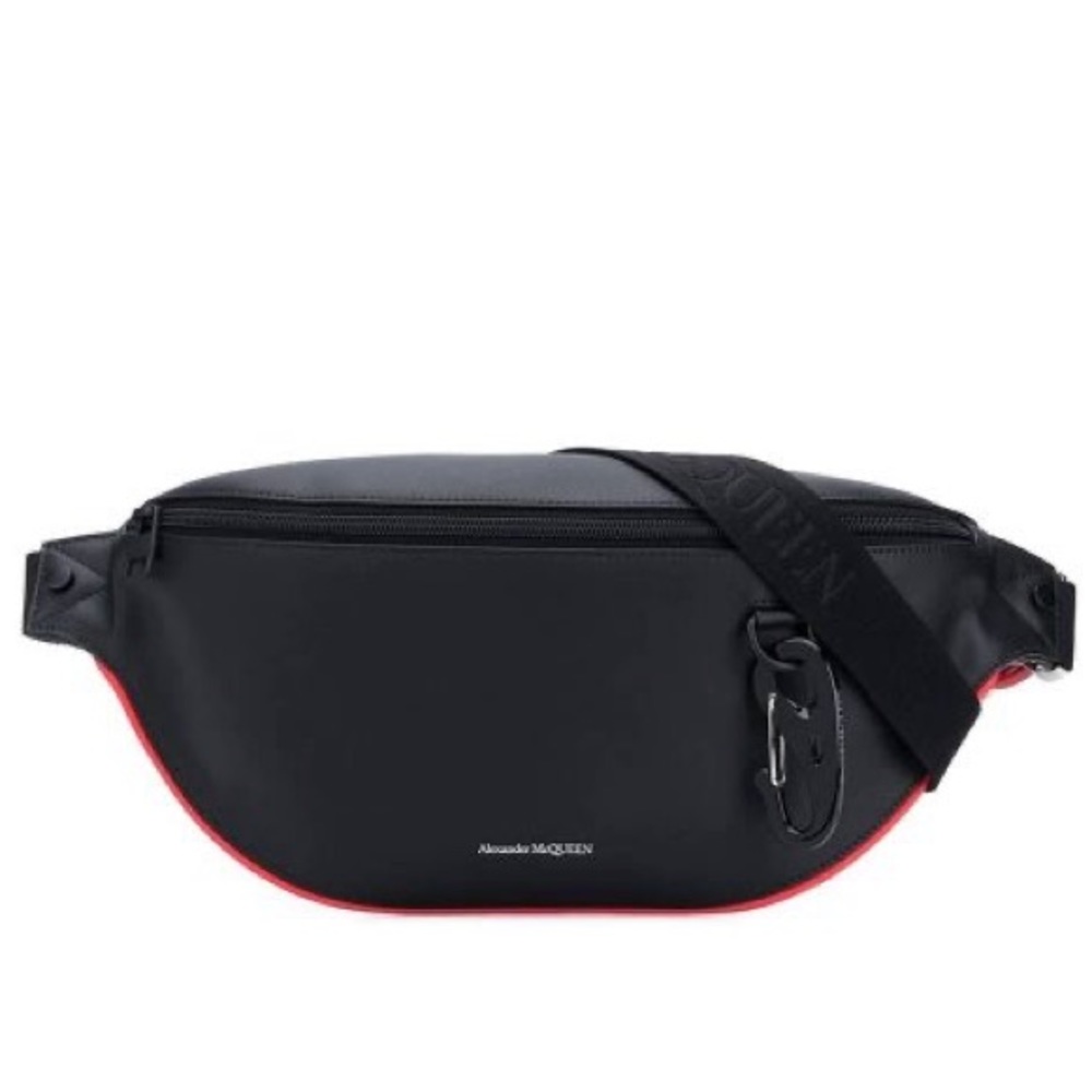 ALEXANDER MCQUEEN
BLACK LEATHER BELT BAG
